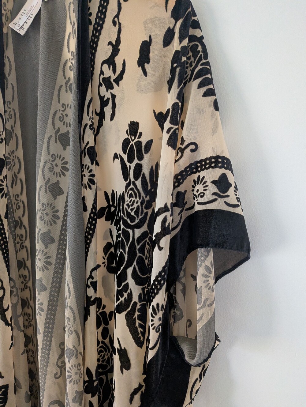 Free People Night Bird Burnout Black Tan Floral Velvet Tassel Kimono Duster - Picture 8 of 9